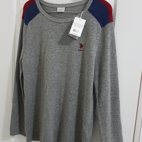 Knitted sweater - Picture 1 of 4